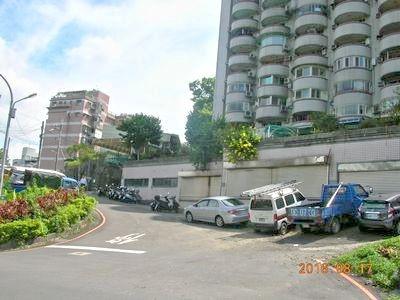 新北土城大樓法拍-4