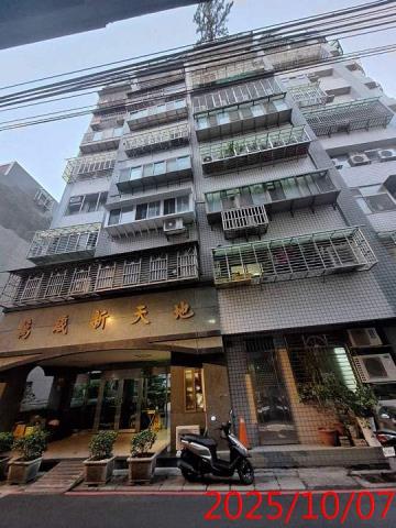 新北板橋拍賣華廈-0