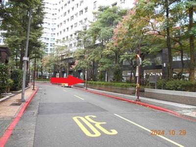 信義區拍賣大樓-6