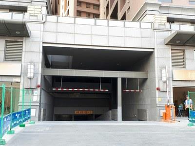 新北板橋大樓法拍-3