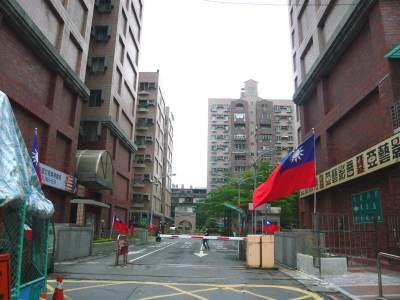 板橋華廈法拍-3