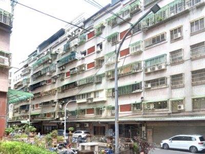 新北新莊法拍華廈-5