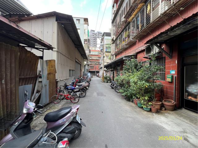 新北新莊公寓法拍-2