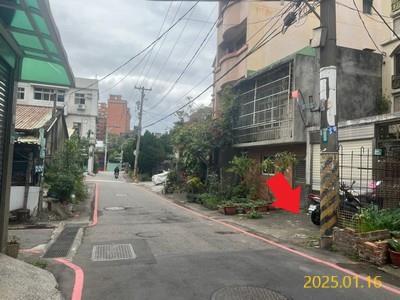 桃園桃園區透天法拍-2