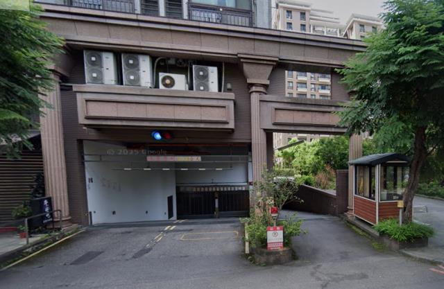新北大樓法拍-4