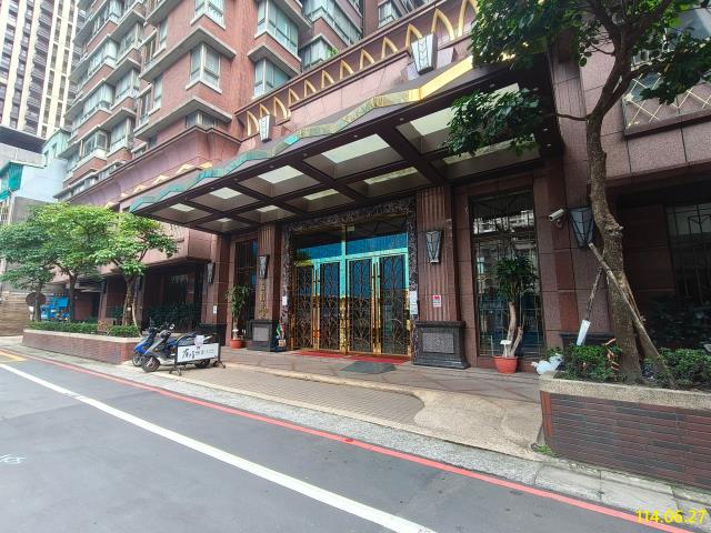 板橋大樓法拍-2