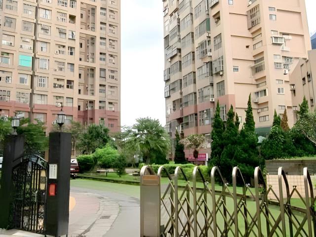 新北淡水法拍大樓-1