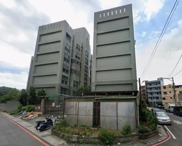 龜山法拍華廈-2