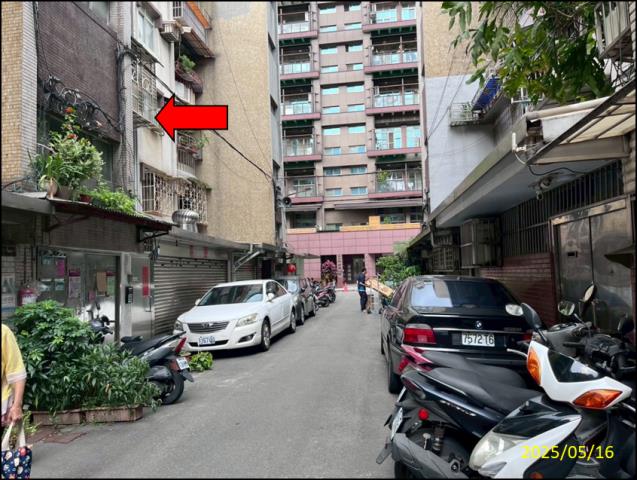 信義區法拍公寓-1