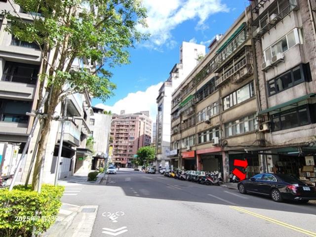 中正區法拍店面-4