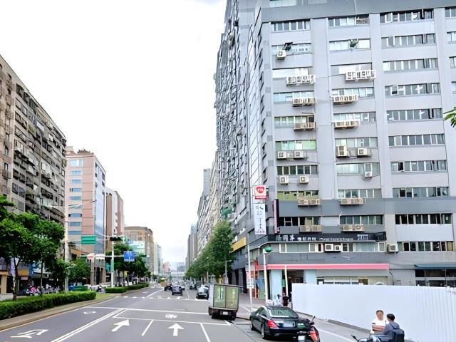 松山拍賣大樓-3