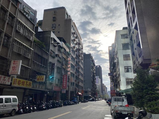 中正區大樓拍賣-4