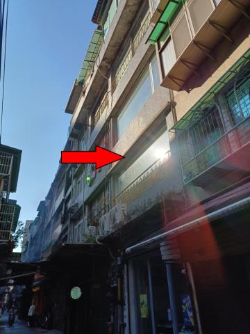 台北萬華法拍透天-2