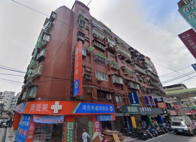 內湖華廈法拍-4