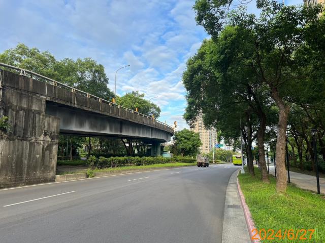 台北拍賣大樓-1