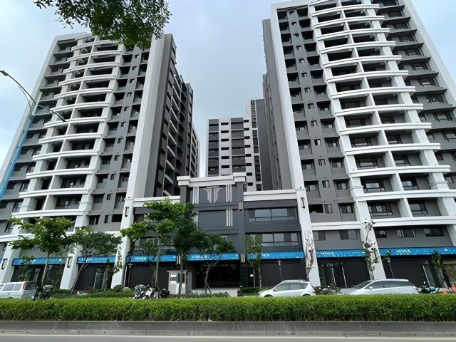 八里大樓拍賣-0