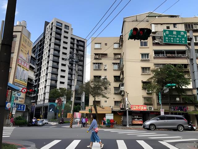 內湖大樓法拍-1