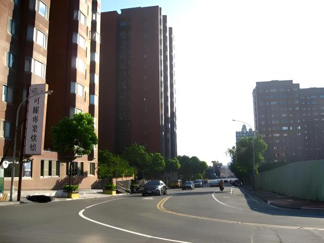 蘆竹法拍大樓-3