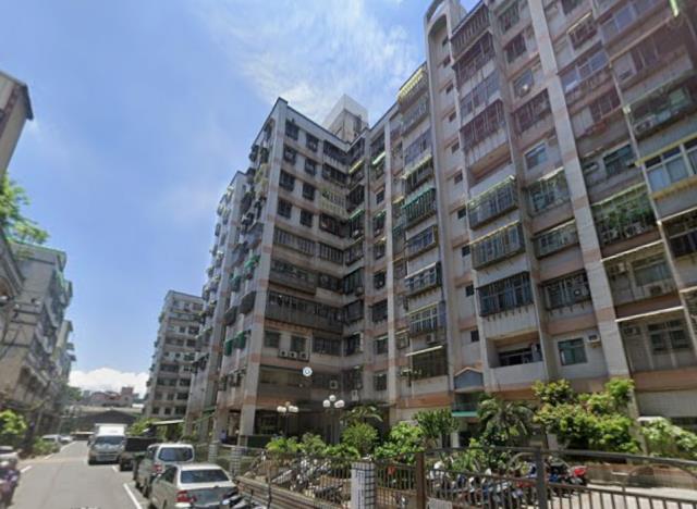 新北大樓法拍-4