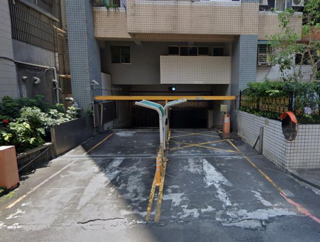 新北板橋拍賣大樓-5