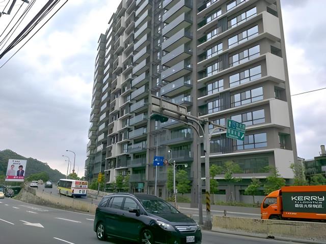 新北大樓法拍-2