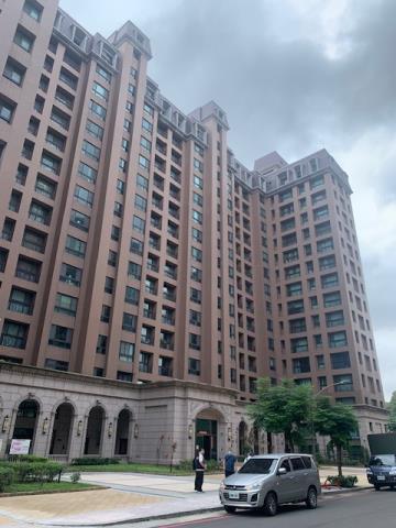 桃園龜山法拍大樓-1