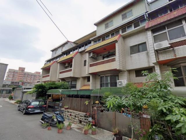 桃園中壢法拍透天-1