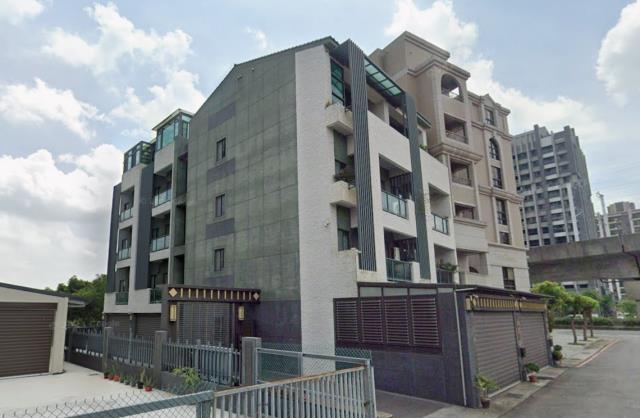 中壢法拍透天-4