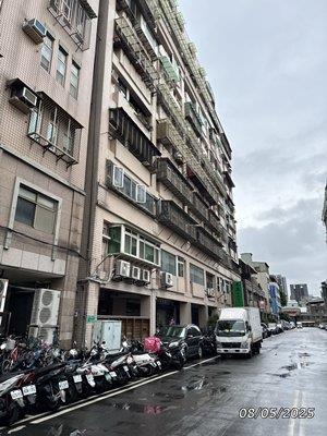 新北三重拍賣華廈-1