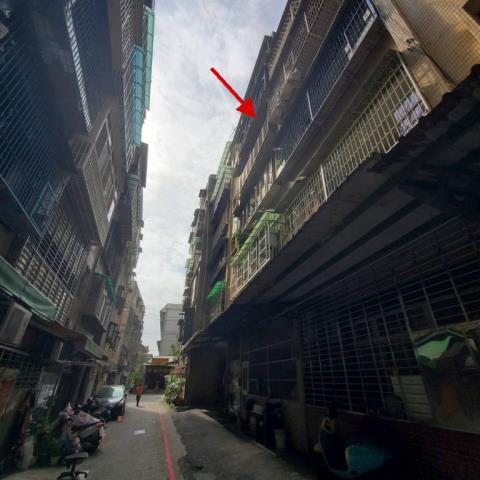 泰山公寓法拍-2