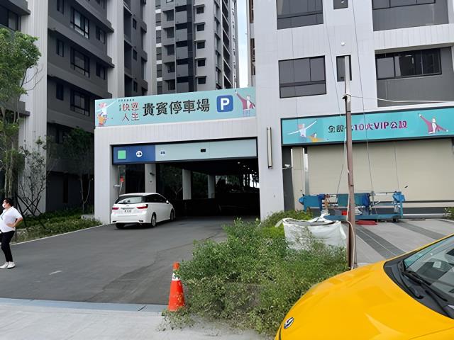 新北大樓法拍-3