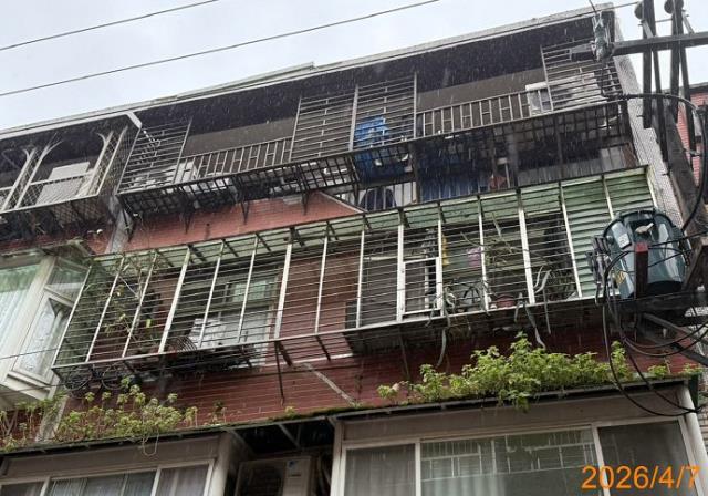 台北南港公寓法拍-1