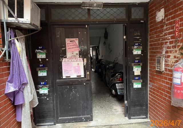 台北南港公寓法拍-3