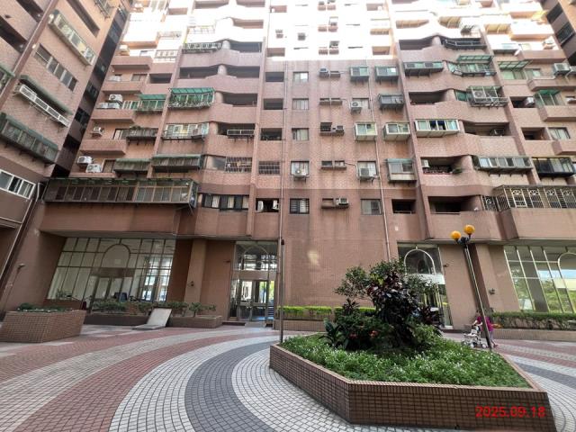 中壢法拍大樓-3