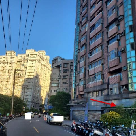 新北淡水法拍大樓-1