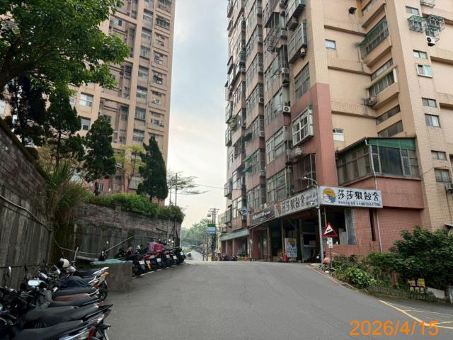 新北淡水大樓法拍-2