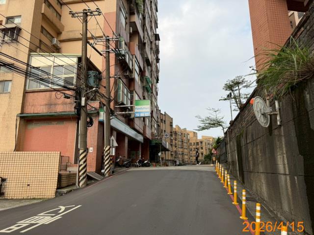 新北淡水大樓法拍-3