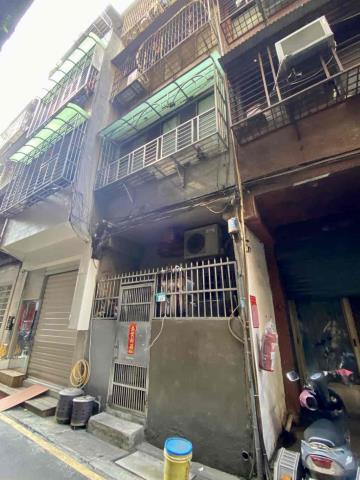 新北公寓法拍-2