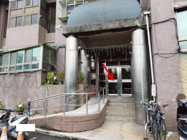 新北大樓法拍-3