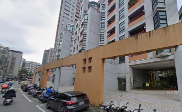 新北華廈法拍-1