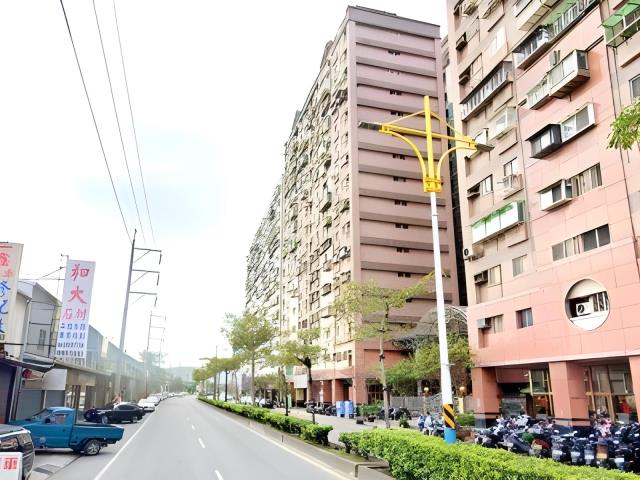 八里大樓法拍-2