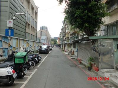 台北士林拍賣公寓-3