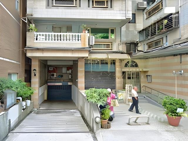 台北中山區大樓法拍-5