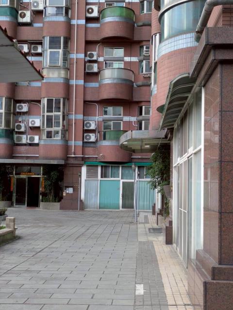 新北大樓法拍-1